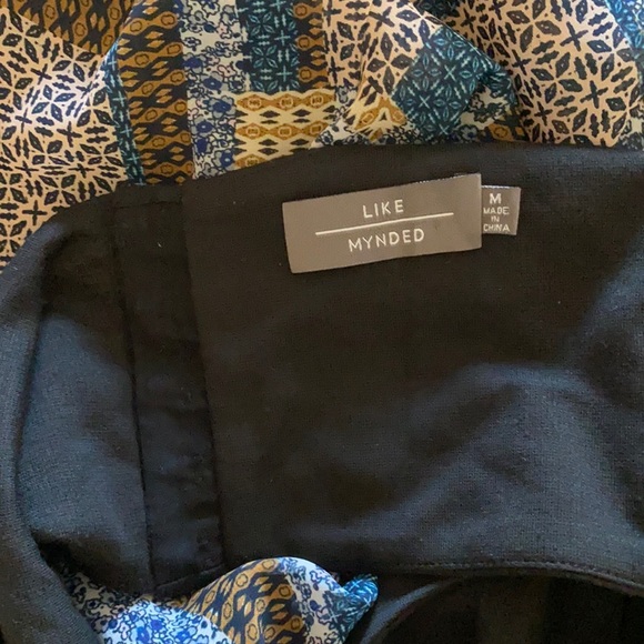 Like Mynded patterned maxi dress with cutout - Picture 7 of 7